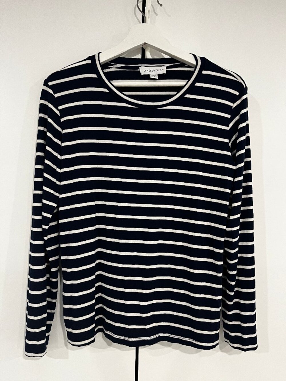 Amour Vert Navy Blue/White Stripe Top/Sweater, Made in USA, Small